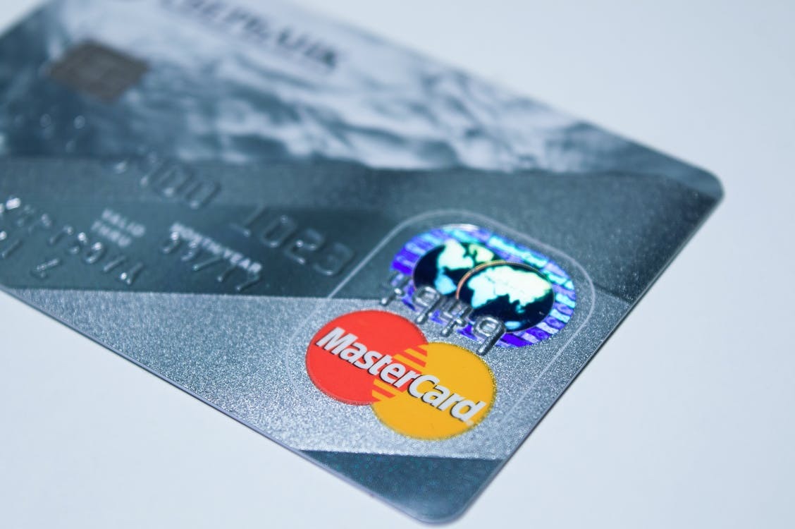 Kartu kredit metode pembayaran dengan dana pinjaman dari bank
