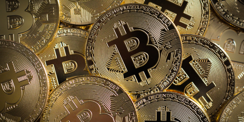 Bitcoin menjadi investasi untuk sumber kekayaan
