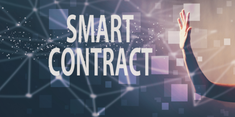 Melalui smart contract, transaksi DeFi tidak memerlukan perantara