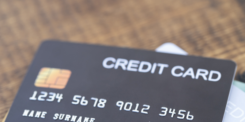 Ajukan KTA Bank Mega dengan kartu kredit