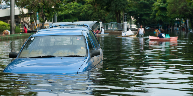 Lindungi mobil dari musibah banjir