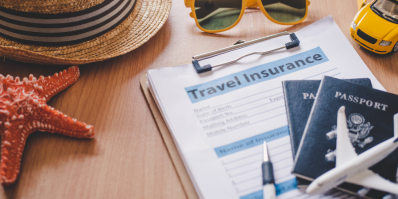 Asuransi perjalanan COVID menanggung biaya risiko COVID-19 selama liburan
