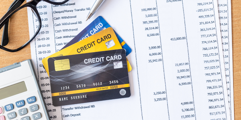 Kartu kredit permudah memantau transaksi