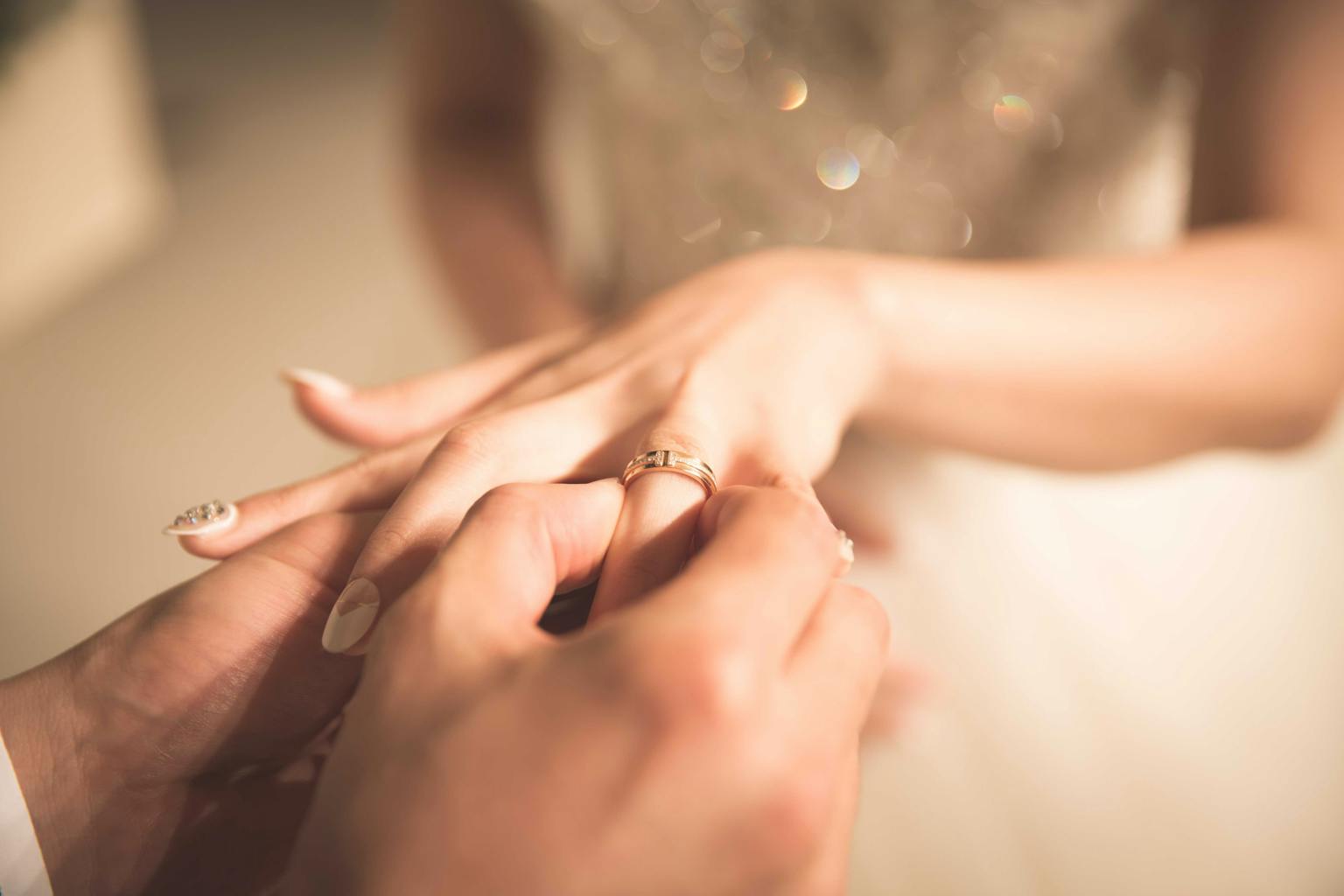 Rekomendasi Mahar Pernikahan Unik, Simpel, Berkesan