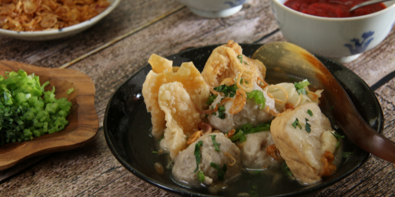 Bakwan Malang merupakan makanan khas dari Malang