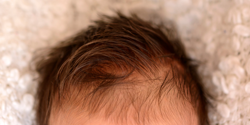 Rambut bayi akan digunting di hari ke-7 kelahirannya sebagai proses aqiqah