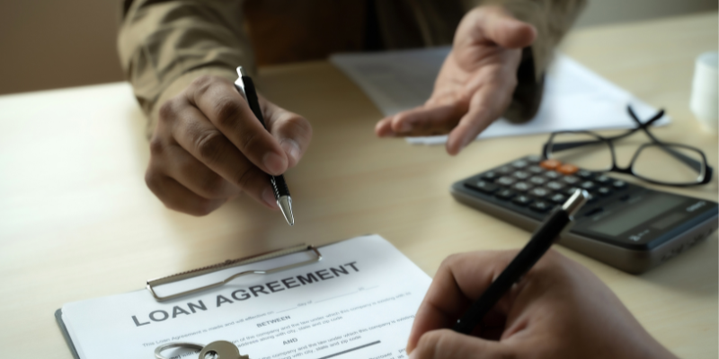 Penandatanganan kontrak pinjaman