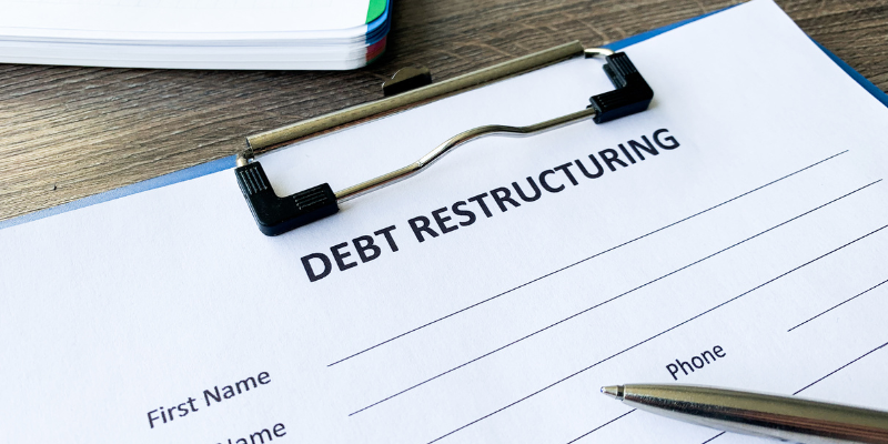 Mengajukan restrukturisasi kredit