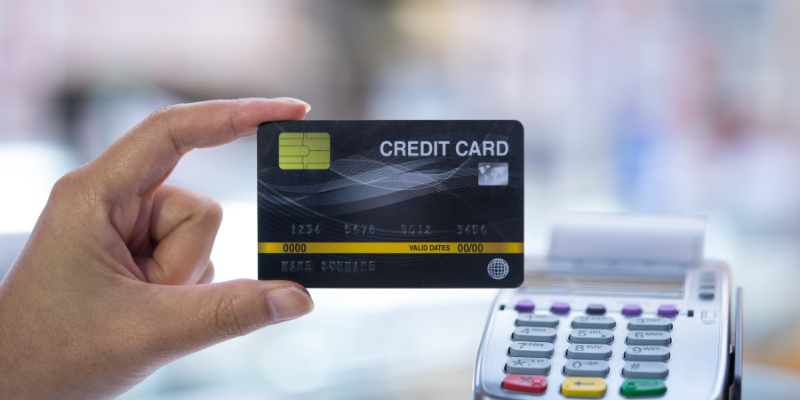 Setiap transaksi kartu kredit dikenai biaya notifikasi