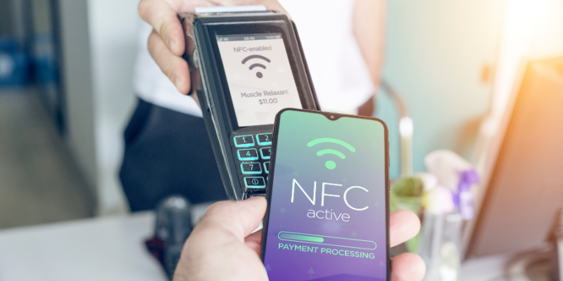Ilustrasi pembayaran dengan fitur NFC