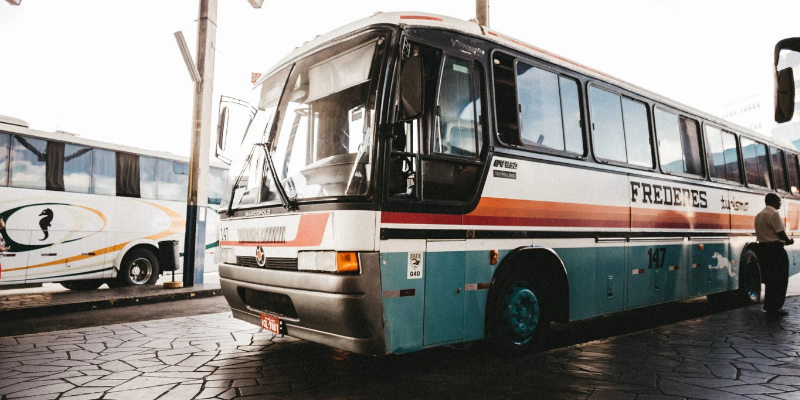 Gadai Bus Perusahaan CIMB Niaga Finance