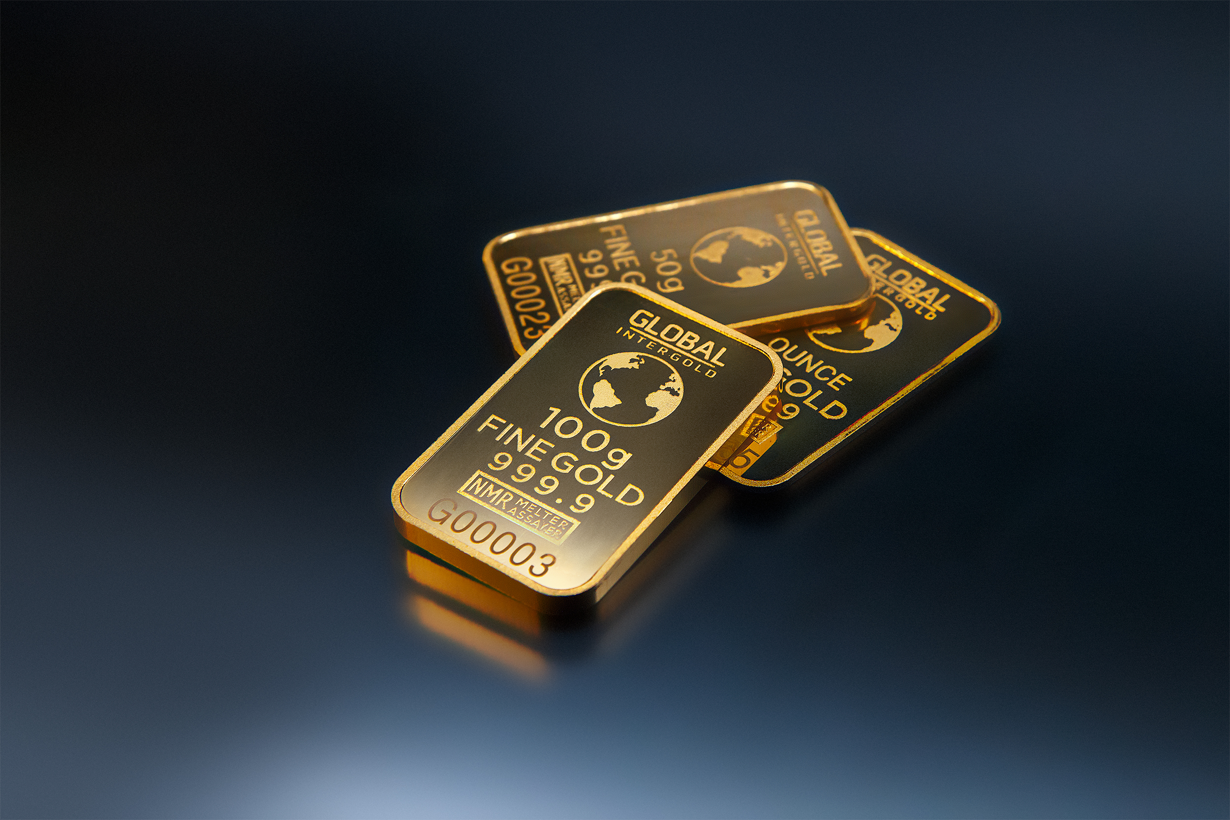 Investasi emas batangan masih banyak diminati.