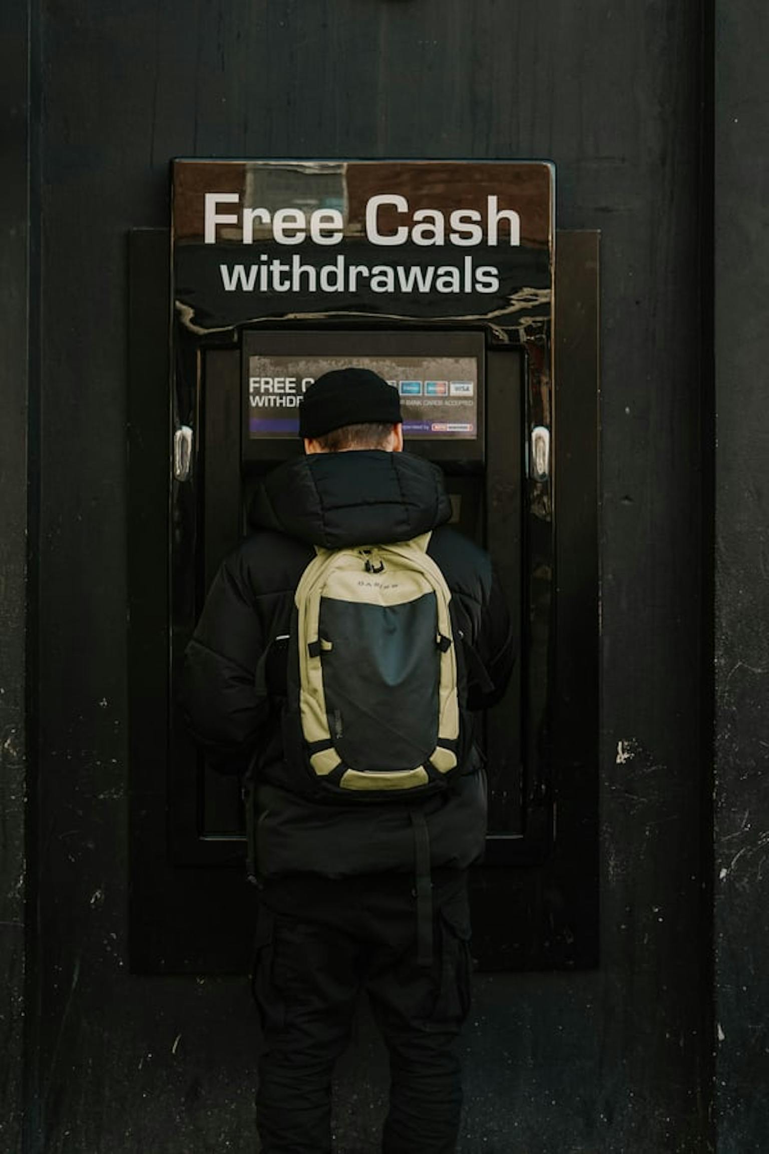Membayar Kartu Halo Bisa Melalui ATM