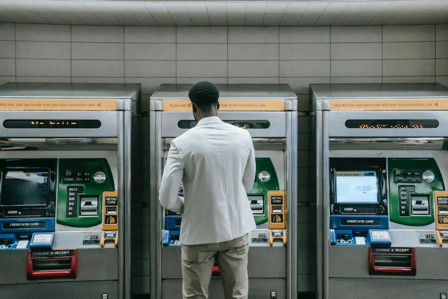Transfer Antar Bank Dapat Dilakukan Dengan Mudah Menggunakan Mesin ATM