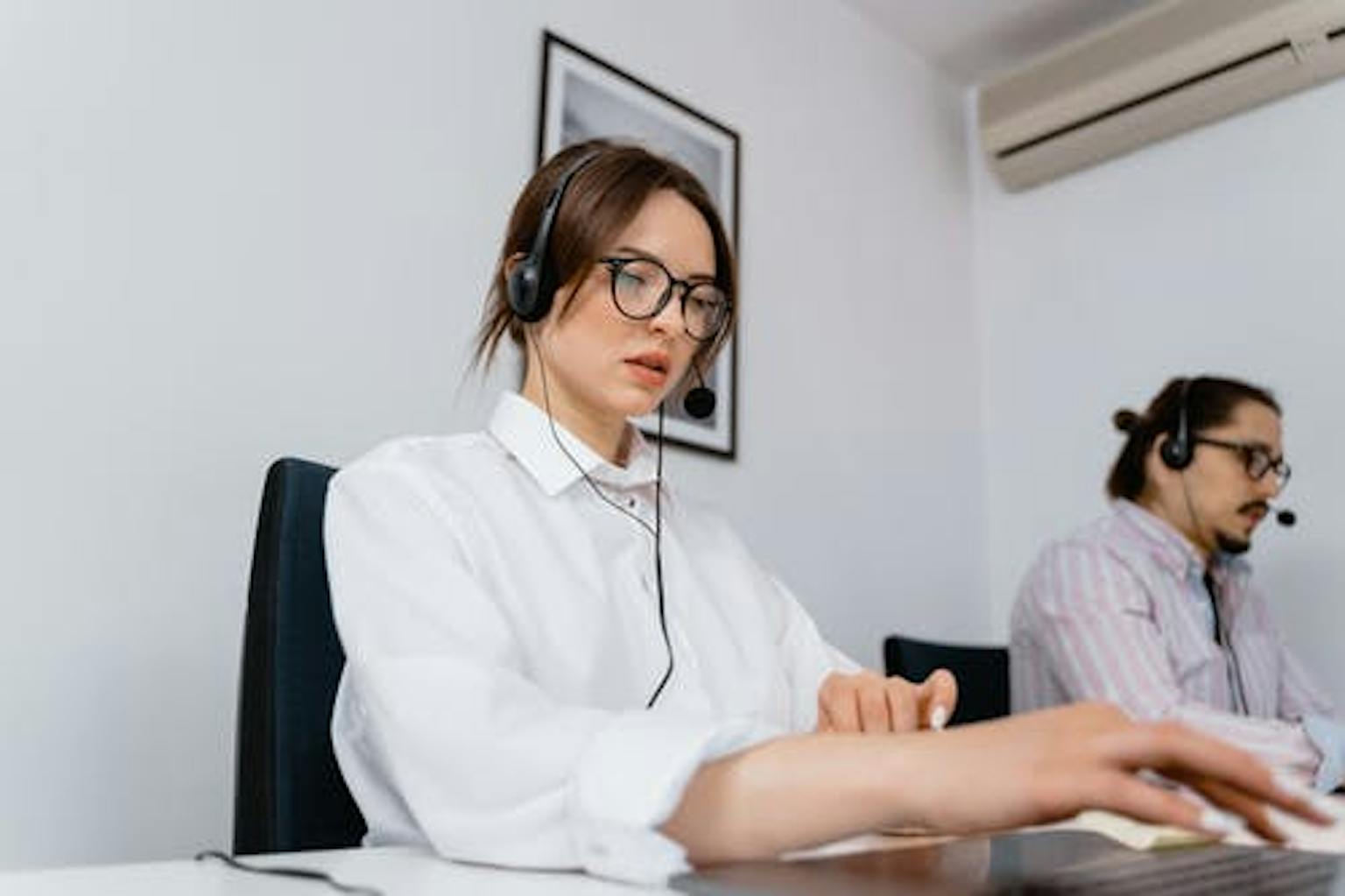 Berikut Ini 5 Cara Menghubungi Call Center HSBC Dan Cepat Diproses Klaim Anda