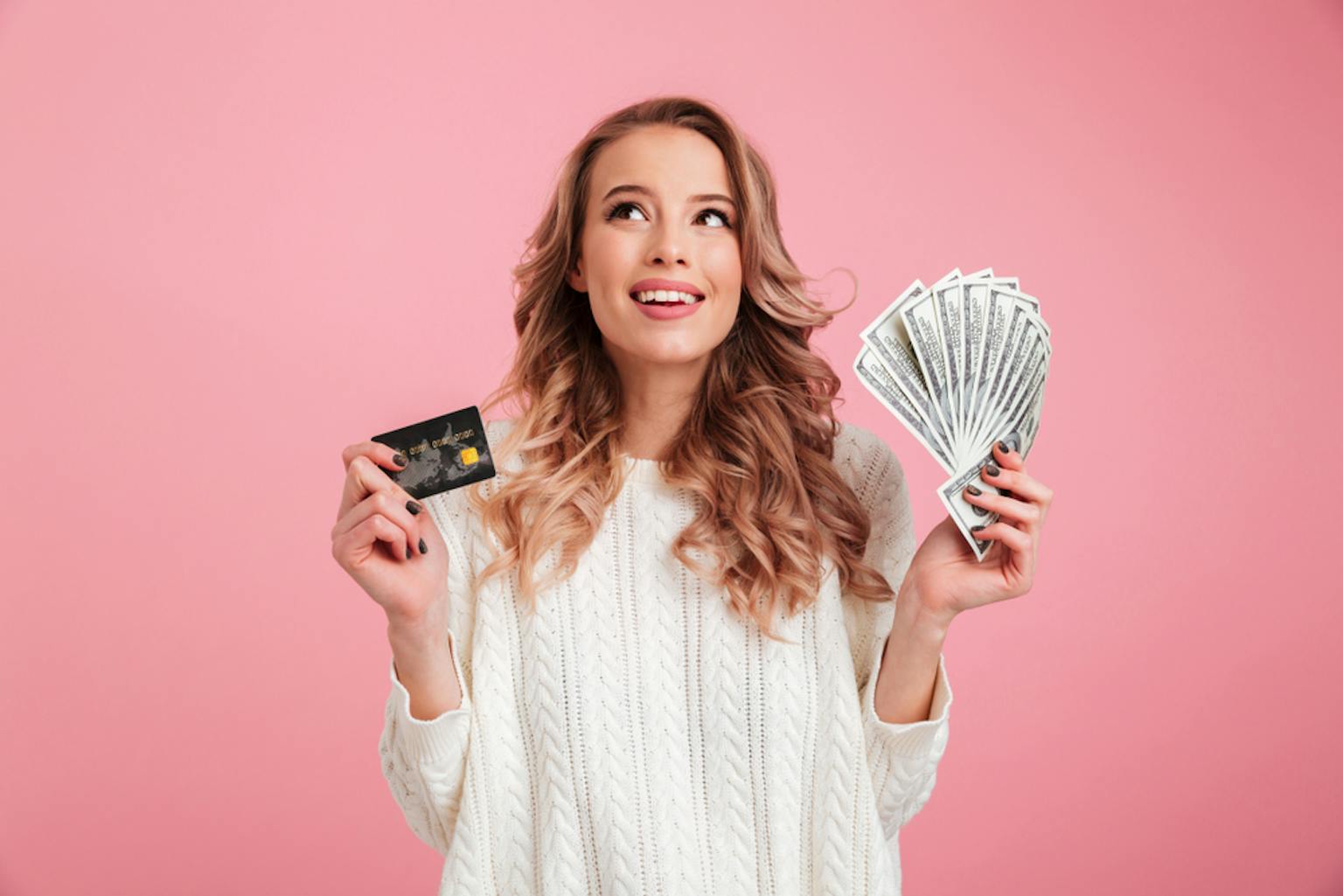 Cash vs Credit Card: Stuck Between These Two - Which Should I Use?