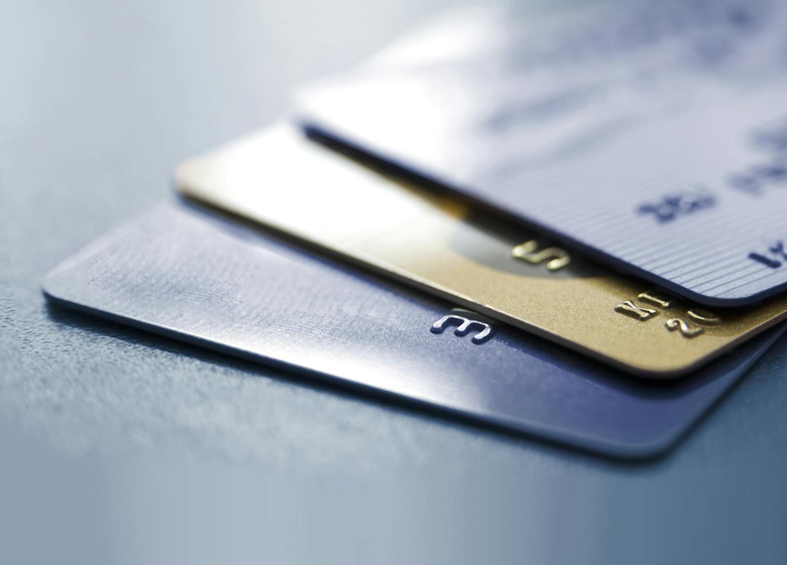 Top 5 Most Expensive and Prestigious Credit Cards in Singapore